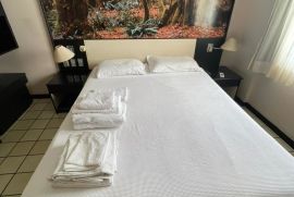 Apartamento para alugar Adrianópolis com 47m² - 1 dormitório -  vaga - R$ 3.800 - img-20220324-wa0081.jpg