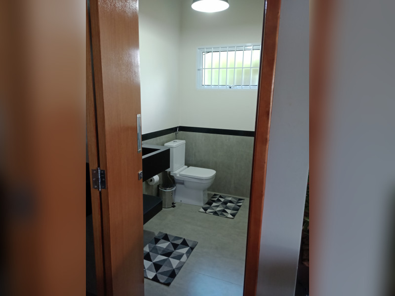 Casa de condomínio à venda Chácaras Paraíso com 1200m² e 4 quartos por R$ 1.200.000 - img-20230225-114939585-portrait.jpg