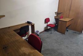 Comercial à venda Centro com 40m² - 1 dormitório -  vagas - R$ 75.000 - 1001069858.jpg