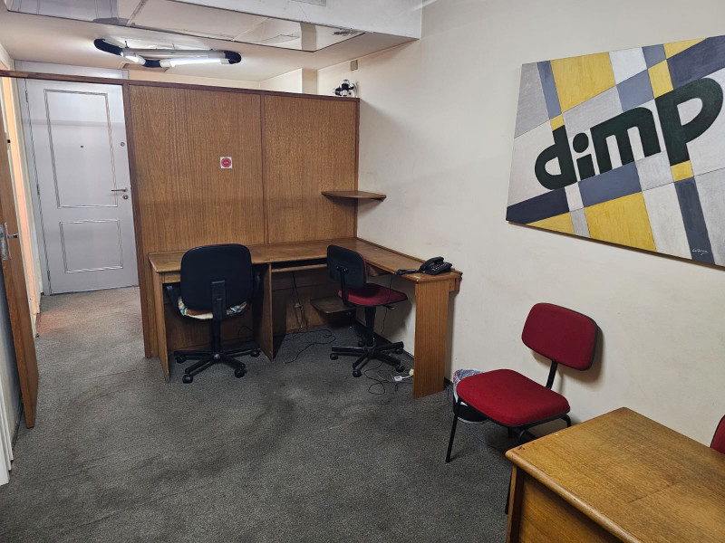 Comercial à venda Centro com 40m² e 1 quarto por R$ 75.000 - 1001069859.jpg