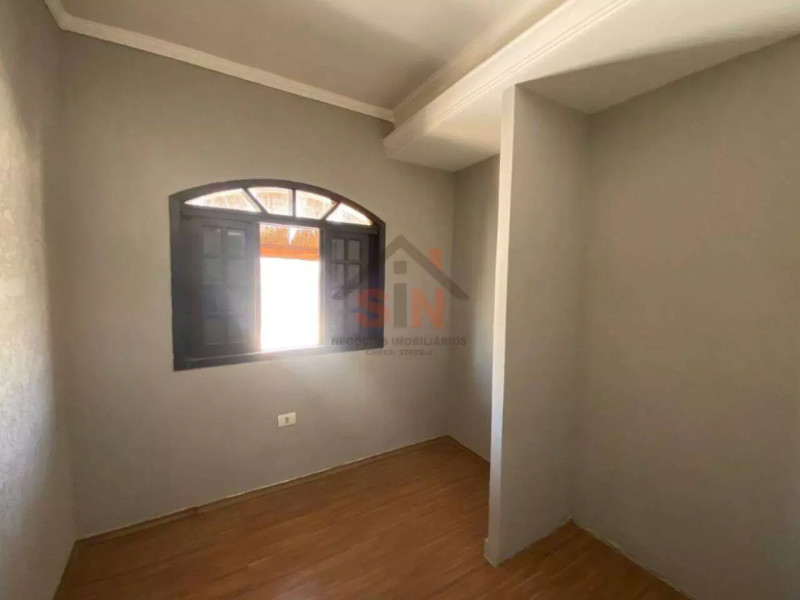 Casa à venda Vila Nova Bonsucesso com 200m² e 4 quartos por R$ 750.000 - quarto-2c.jpg