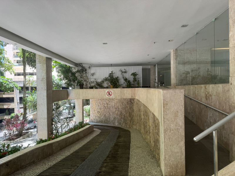 Apartamento à venda Copacabana com 100m² e 3 quartos por R$ 1.600.000 - entrada-predio-4.jpeg