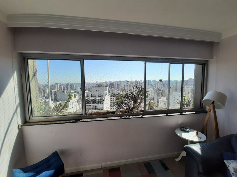 Apartamento à venda Vila Mariana com 100m² e 3 quartos por R$ 1.000.000 - 012-vista-janela-sala.jpeg