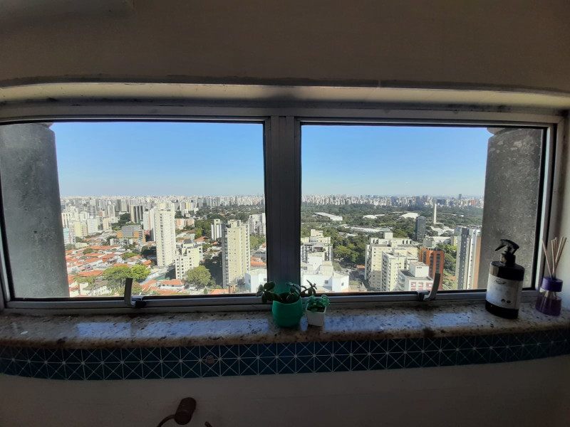 Apartamento à venda Vila Mariana com 100m² e 3 quartos por R$ 1.000.000 - 026-vista-da-janela-do-banheiro.jpeg