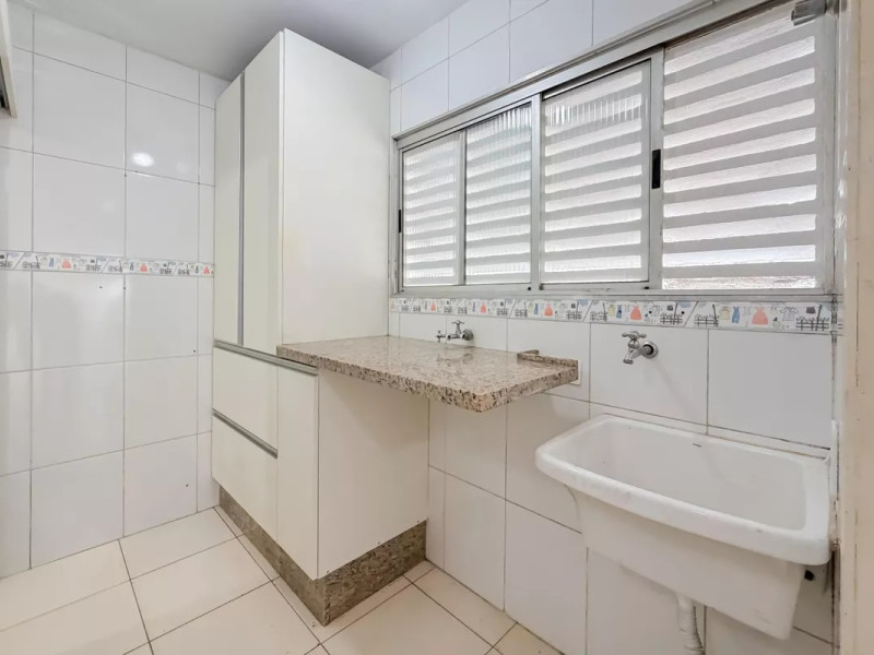 Apartamento à venda Vila Mariana com 100m² e 3 quartos por R$ 990.000 - 08a-lavanderia-01.jpg