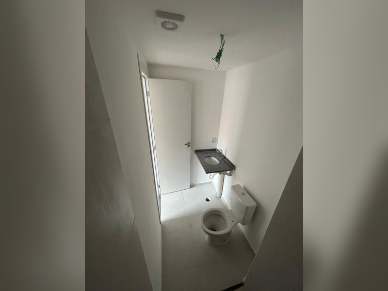 Apartamento à venda Barra Funda com 24m² e 1 quarto por R$ 295.000 - banheiro-1.jpeg