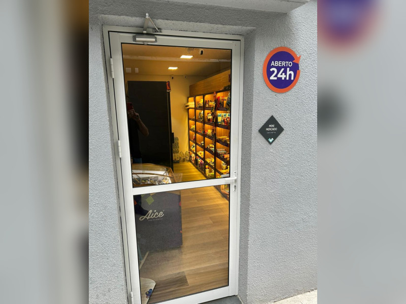 Apartamento à venda Barra Funda com 24m² e 1 quarto por R$ 295.000 - mini-mercado.jpeg