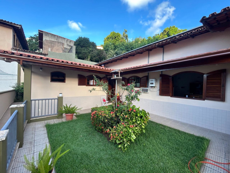 Casa à venda Fradinhos com 360m² e 4 quartos por R$ 4.000.000 - 16-2026-01-30-at-161539.jpeg