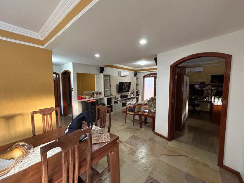 Casa à venda Fradinhos com 360m² e 4 quartos por R$ 4.000.000 - 19-2026-01-30-at-161540.jpeg