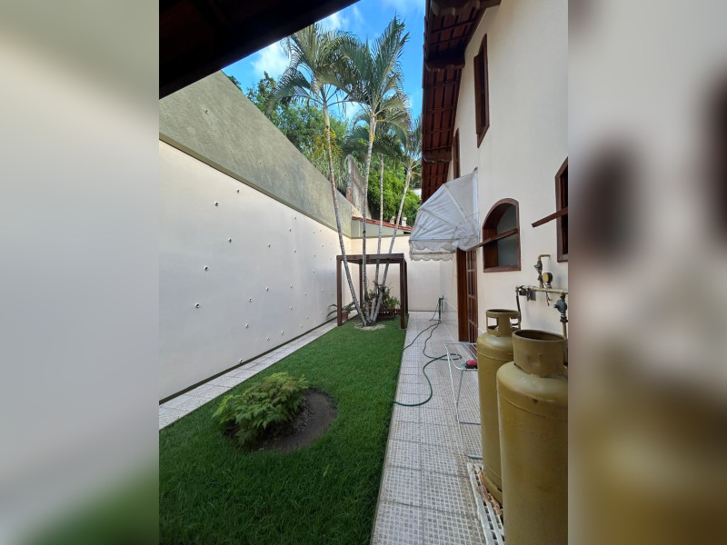 Casa à venda Fradinhos com 360m² e 4 quartos por R$ 4.000.000 - 37-2026-01-30-at-161544.jpeg