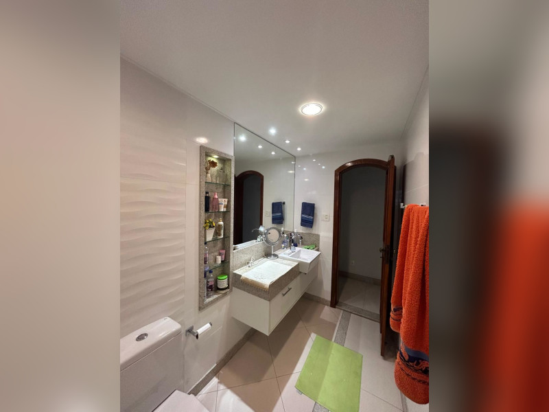 Casa à venda Fradinhos com 360m² e 4 quartos por R$ 4.000.000 - 44-2026-01-30-at-161546.jpeg