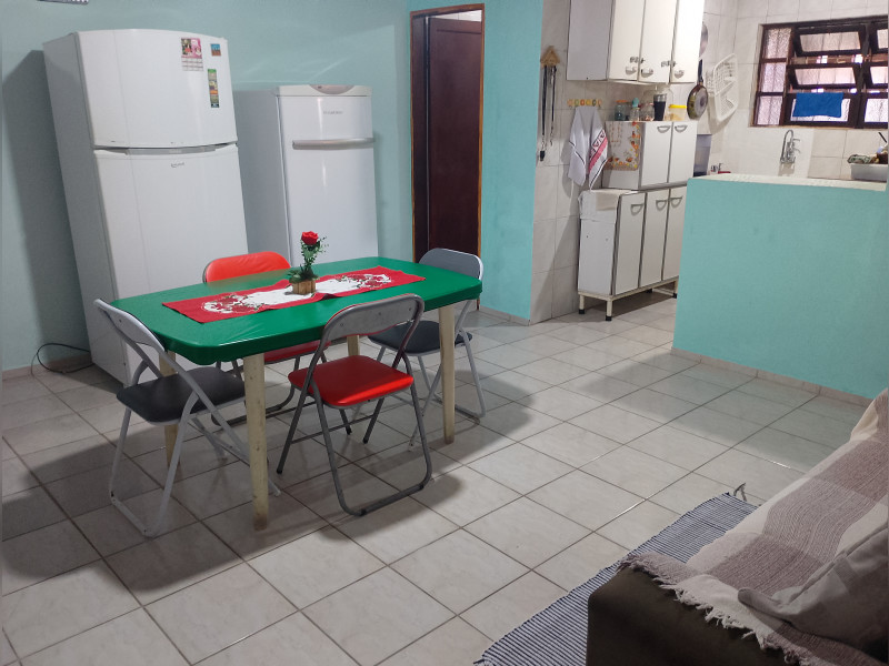 Casa à venda Jardim Regina com 131m² e 2 quartos por R$ 280.000 - img-20260126-111306.jpg