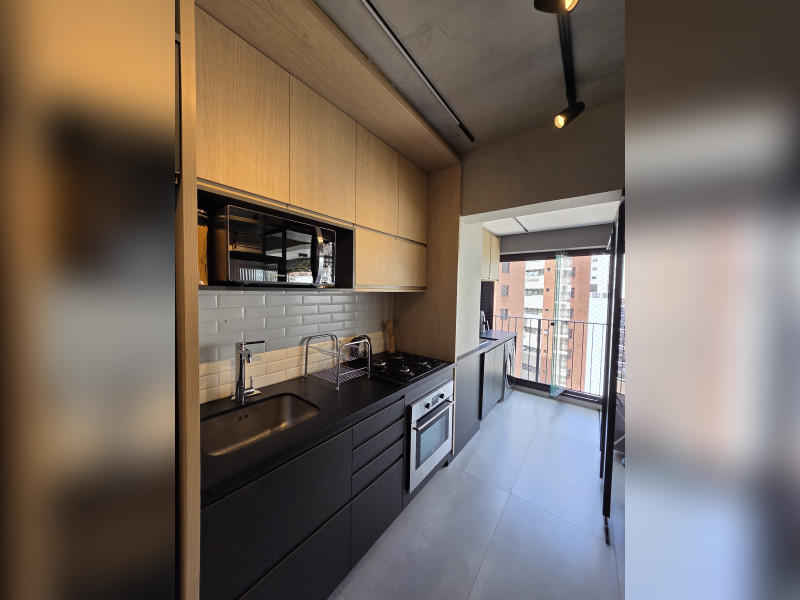 Apartamento à venda Vila Olímpia com 81m² e 3 quartos por R$ 1.950.000 - 16-cozinha2.jpg