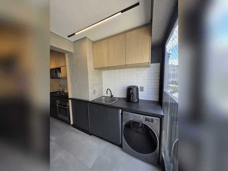 Apartamento à venda Vila Olímpia com 81m² e 3 quartos por R$ 1.950.000 - 18-lavanderia.jpg