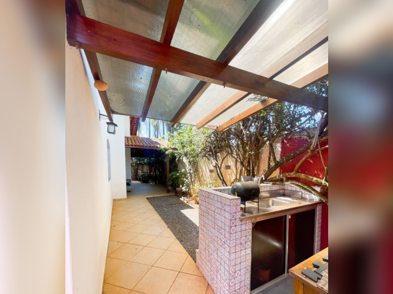 Casa à venda Parque Egisto Ragazzo com 294m² e 5 quartos por R$ 850.000 - 520251f1-4df4-4fe8-84ff-e436b0c636c5.jpeg