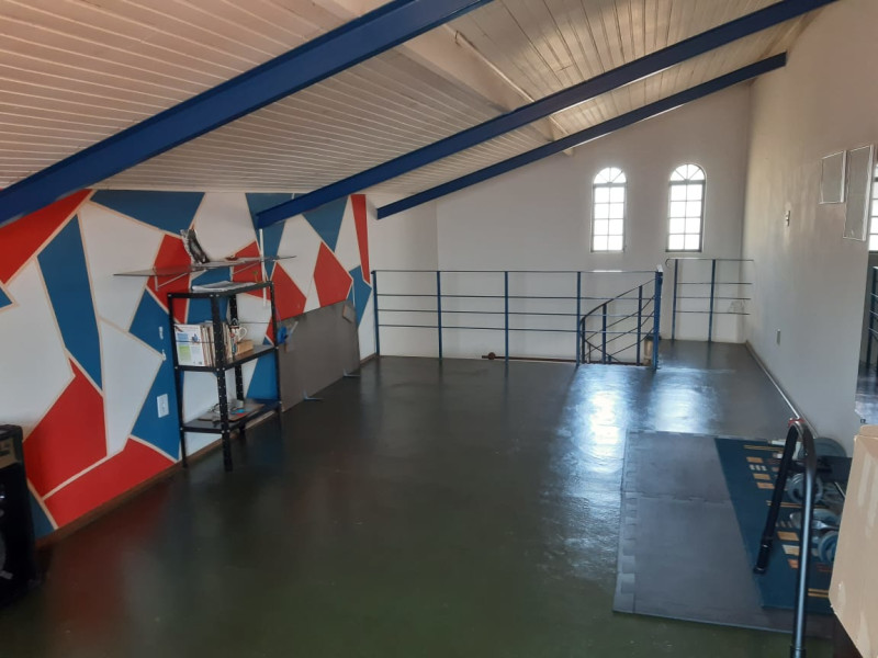 Casa à venda Parque Egisto Ragazzo com 294m² e 5 quartos por R$ 850.000 - 5ab898a3-a854-4b32-8818-7aaac49de239.jpeg