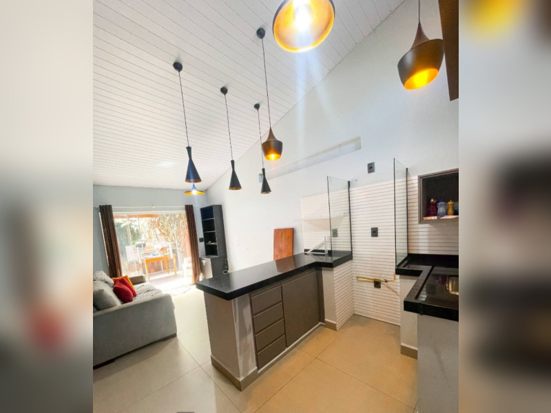 Casa à venda Parque Egisto Ragazzo com 294m² e 5 quartos por R$ 850.000 - 878bacf5-c771-4e0b-a6df-56525bacedfc.jpeg