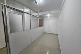 Comercial à venda Freguesia (Jacarepaguá) com 29m² - 1 dormitório -  vagas - R$ 130.000 - 6-espaco-reuniao-2.jpg