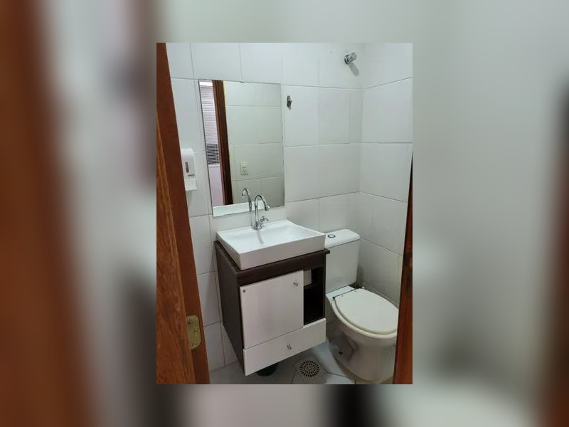 Comercial à venda Freguesia (Jacarepaguá) com 29m² e 1 quarto por R$ 130.000 - 12-lavabo.jpg