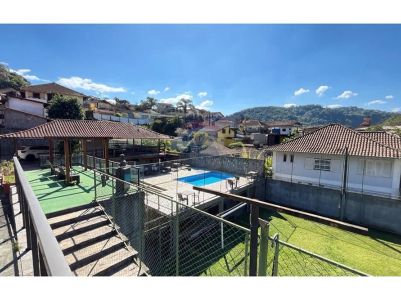Casa à venda São Sebastião com 710m² e 7 quartos por R$ 1.750.000 - casa-indaia-academia-piscina-campo-futebol.jpg