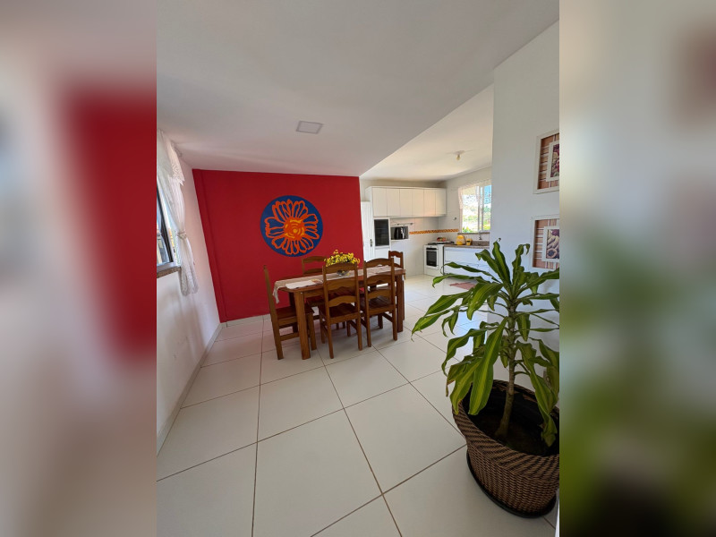 Casa à venda Centro com 720m² e 4 quartos por R$ 1.100.000 - whatsapp-image-2026-02-18-at-092651.jpeg