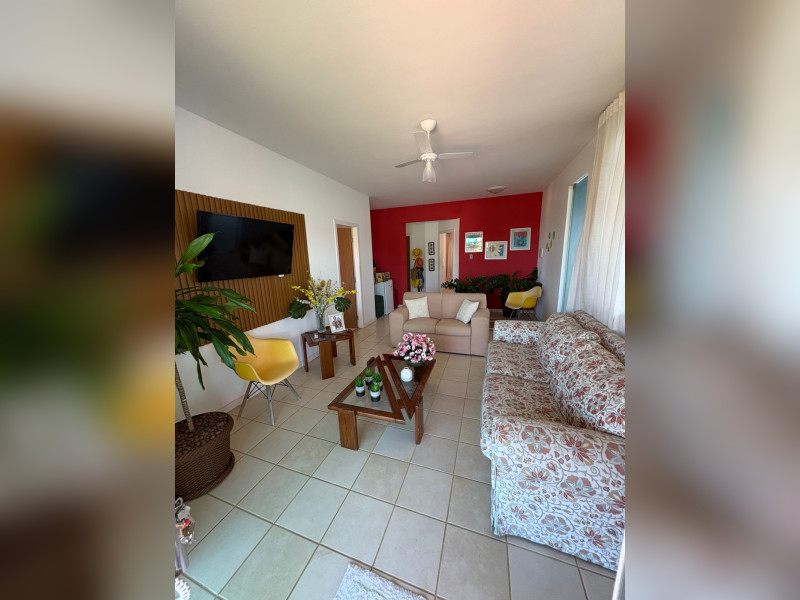 Casa à venda Centro com 720m² e 4 quartos por R$ 1.100.000 - whatsapp-image-2026-02-18-at-092653.jpeg