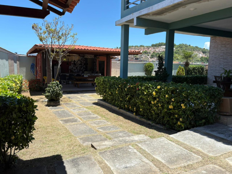 Casa à venda Centro com 720m² e 4 quartos por R$ 1.100.000 - whatsapp-image-2026-02-18-at-092657-1.jpeg