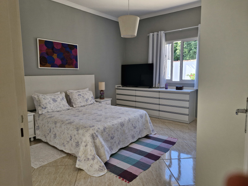Casa à venda Centro com 250m² e 2 quartos por R$ 710.000 - 1000023463.jpg