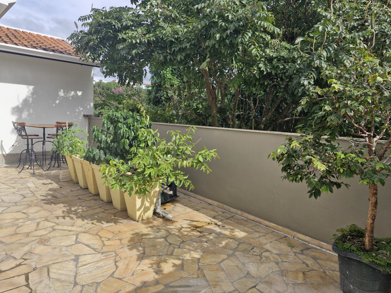 Casa à venda Centro com 250m² e 2 quartos por R$ 710.000 - 1000024926.jpg