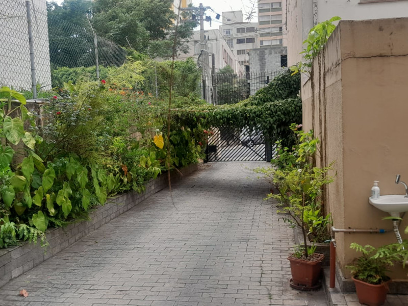 Apartamento à venda Pompéia com 79m² e 2 quartos por R$ 750.000 - acesso-para-garagem.jpg