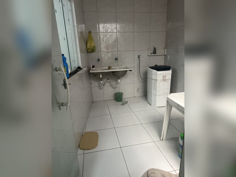 Casa à venda Centro com 200m² e 4 quartos por R$ 700.000 - img-2189.jpeg