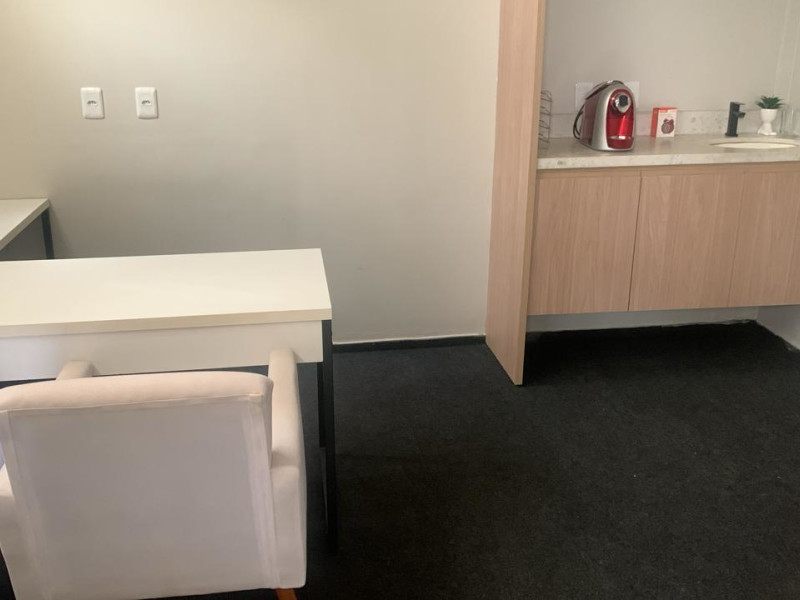 Comercial para alugar Setor Bueno com 534m² e 0 quartos por R$ 2.000 - whatsapp-image-2026-01-14-at-102746.jpeg