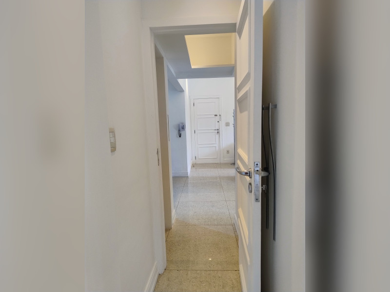 Apartamento à venda Leblon com 78m² e 2 quartos por R$ 1.790.000 - img-20260223-115158832-ae.jpg