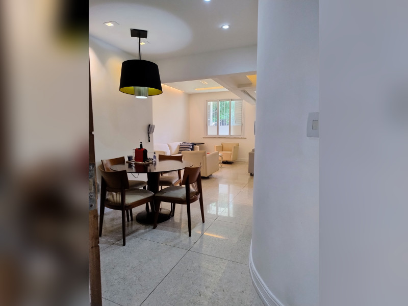 Apartamento à venda Leblon com 78m² e 2 quartos por R$ 1.790.000 - img-20260223-115541993-hdr-ae.jpg