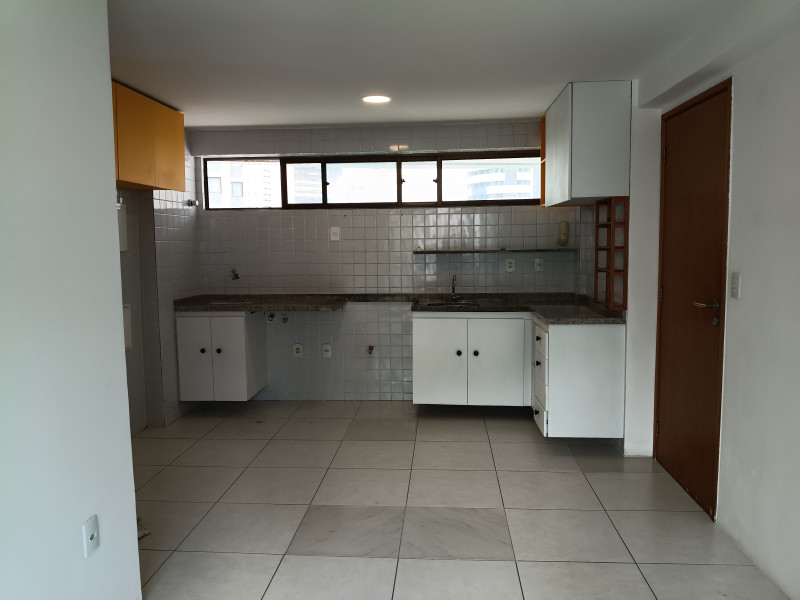 Apartamento para alugar Boa Viagem com 50m² e 2 quartos por R$ 3.700 - img-20260224-090146503.jpg