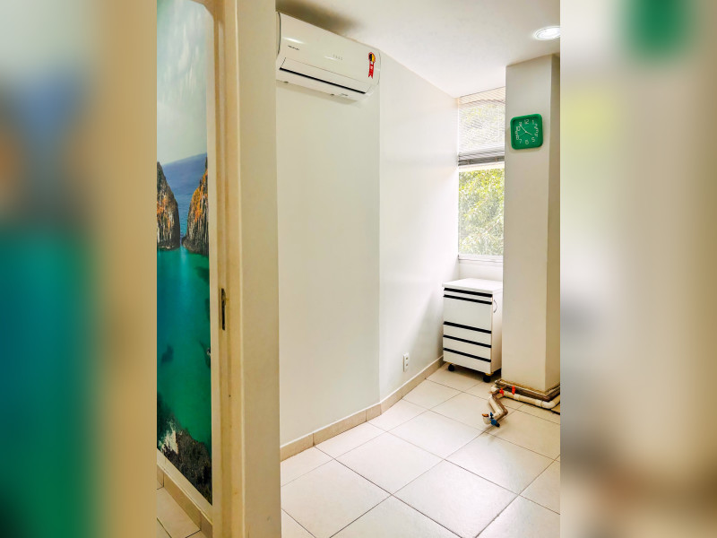 Comercial à venda Tijuca com 44m² e 0 quartos por R$ 198.000 - img-3025.jpg