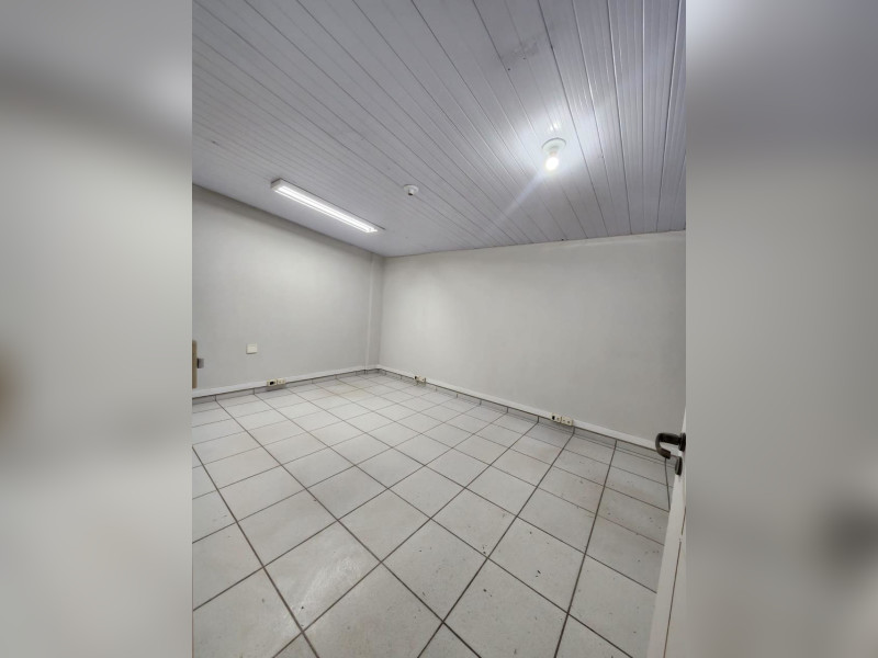 Comercial à venda Vila Birigui com 1000m² e 0 quartos por R$ 2.800.000 - whatsapp-image-2026-01-13-at-103558-1.jpeg