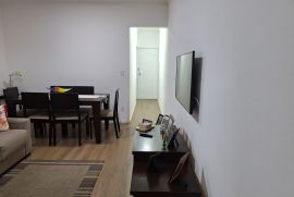 Apartamento à venda Centro com 55m² - 1 dormitório -  vaga - R$ 330.000 - 1000200000.jpg