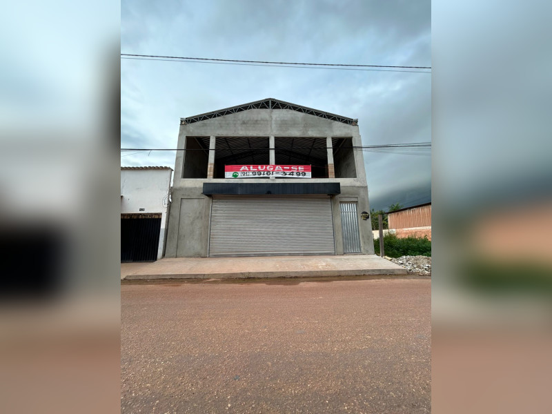 Comercial à venda CENTRO com 300m² e 3 quartos por R$ 800.000 - 1002814578.jpg