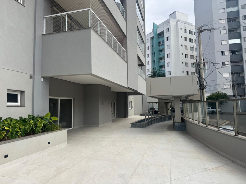 Apartamento à venda Tabajaras com 186m² e 3 quartos por R$ 1.581.000 - photo-2026-03-03-17-41-06-2.jpg