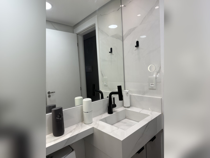Apartamento à venda Jardim Pioneiro com 47m² e 2 quartos por R$ 360.000 - img-2359.jpeg