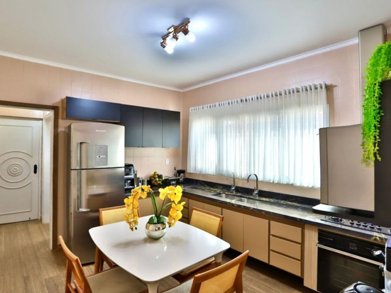 Casa à venda Chácara Mafalda com 320m² e 3 quartos por R$ 938.000 - 03cozinha01.jpeg