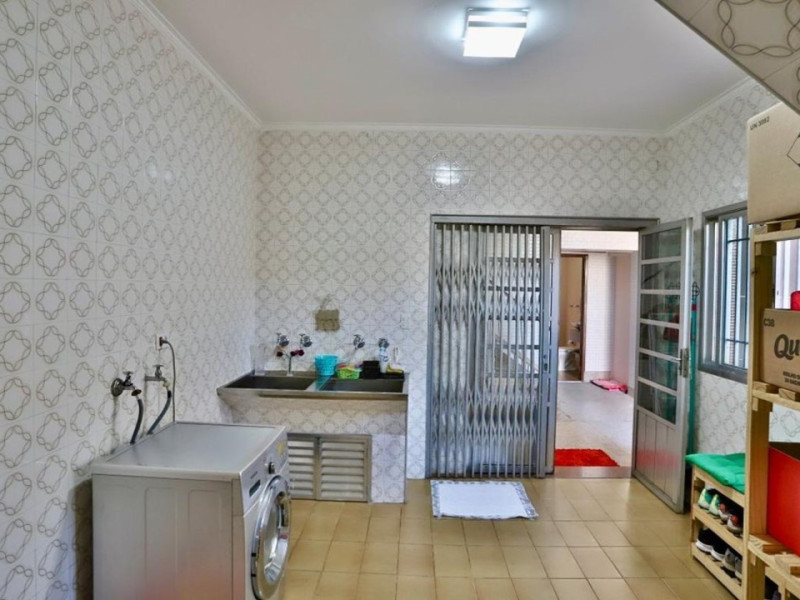 Casa à venda Chácara Mafalda com 320m² e 3 quartos por R$ 938.000 - 13area-de-servico-02.jpeg