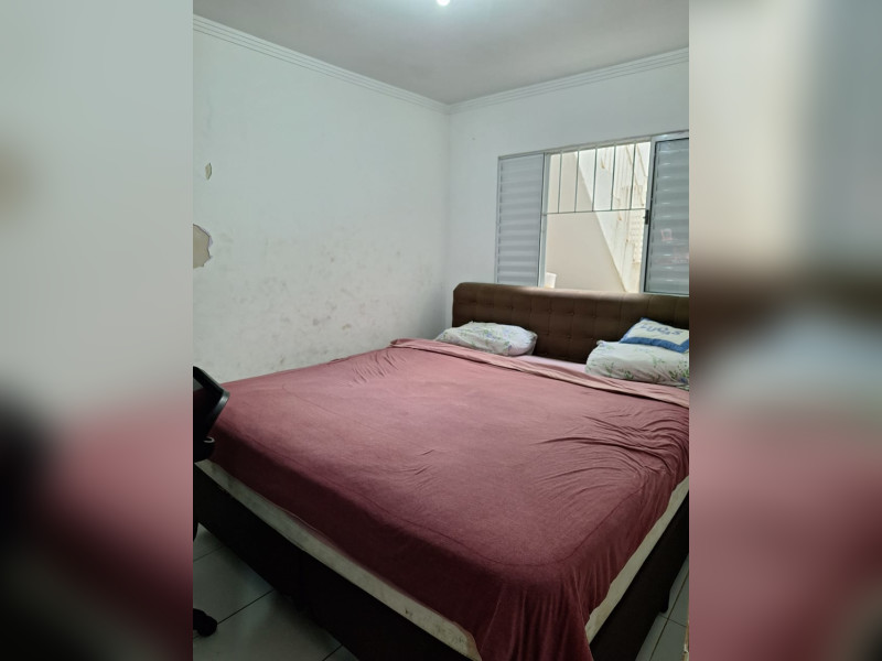 Casa à venda Vila Rosália com 140m² e 4 quartos por R$ 350.000 - 1000001765.jpg