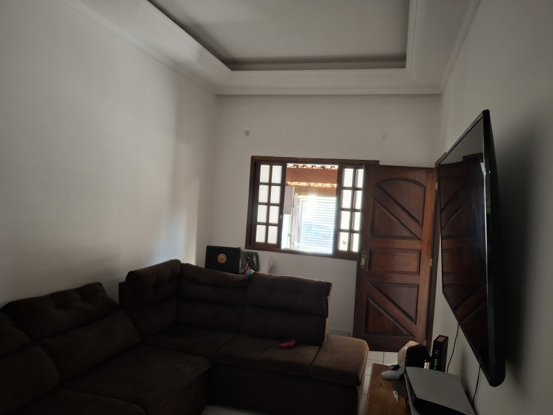 Casa à venda Vila Rosália com 140m² e 4 quartos por R$ 350.000 - 1000025083.jpg