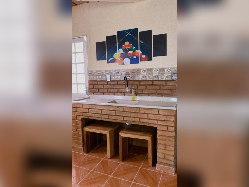 Chácara à venda Laranjeiras com 13000m² e 8 quartos por R$ 950.000 - ed4723e0-c10c-4e1a-a8d1-3f9690c20e01.jpg