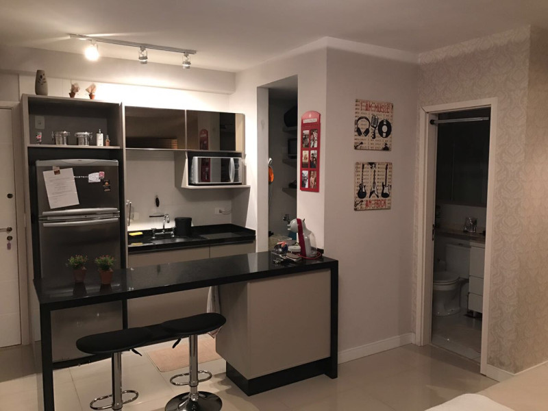 Studio à venda Mercês com 36m² e 1 quarto por R$ 425.000 - 2017-06-04-205717.jpg