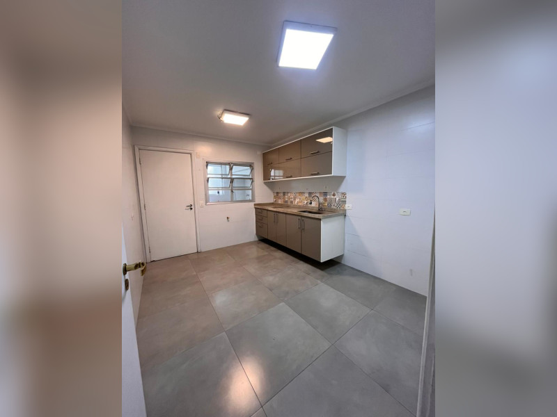 Apartamento à venda Gonzaga com 127m² e 3 quartos por R$ 980.000 - tf-2026-03-03-cozinha-4.jpeg