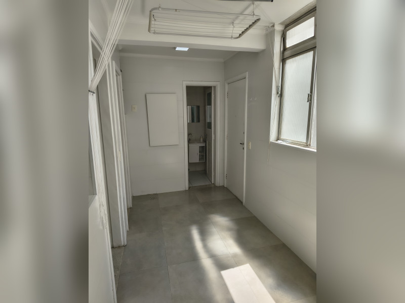 Apartamento à venda Gonzaga com 127m² e 3 quartos por R$ 980.000 - tf-2026-03-24-area-serv-2.jpg