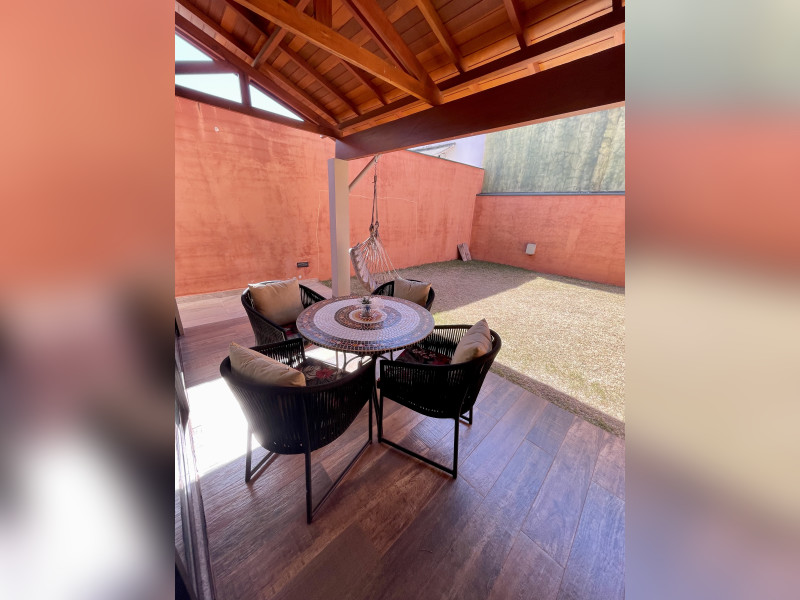 Casa à venda Centro com 225m² e 4 quartos por R$ 1.400.000 - img-1003.jpeg